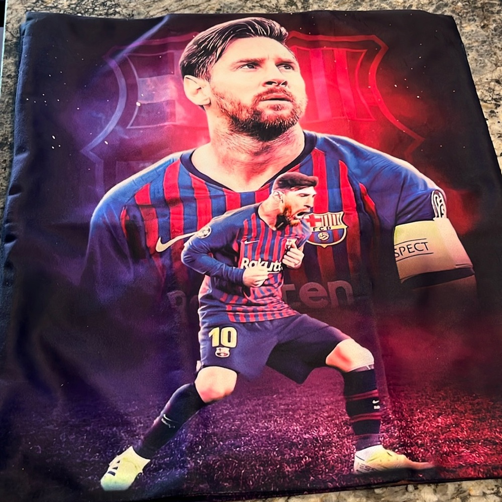 2 pcs Messi Throw Covers